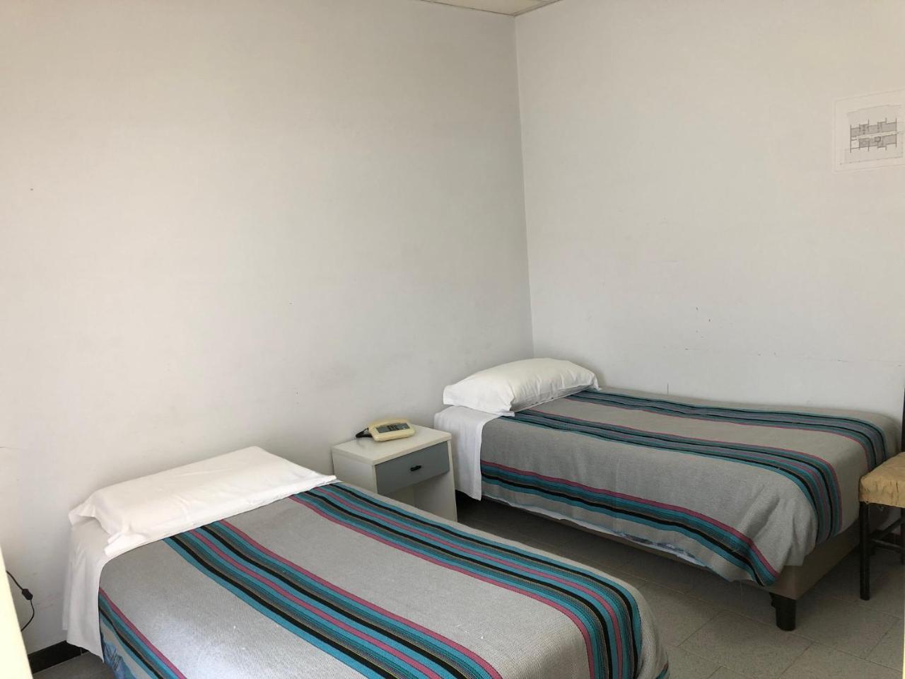 Hotel Lo Zodiaco Oppido Lucano Esterno foto